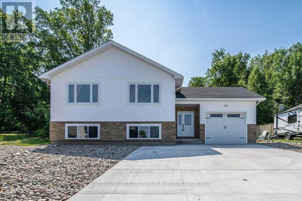 95 Mccabe St, Greater Napanee Greater Napanee, ON K7R 3C8