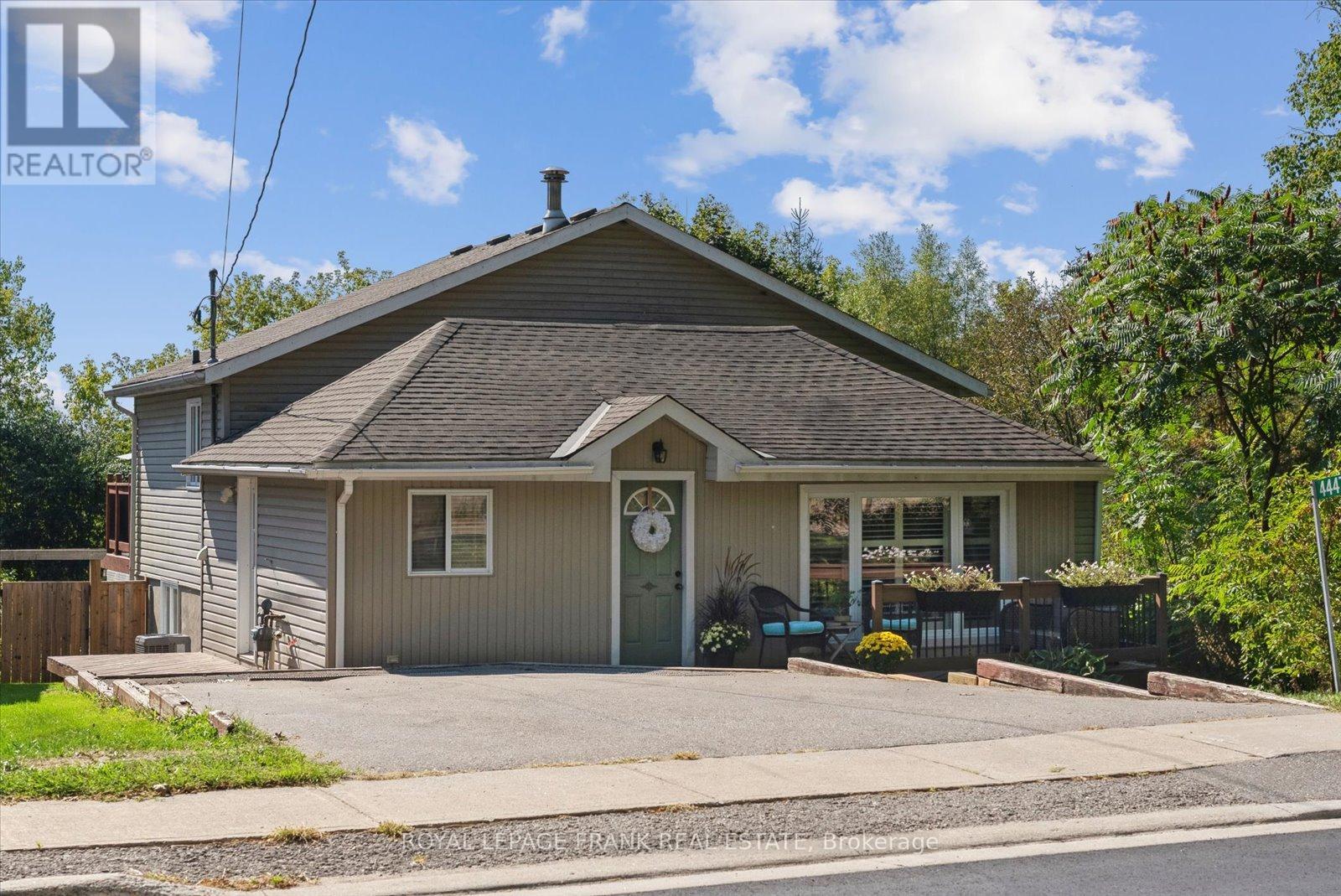 4447 Highway 2 Rd, Clarington, ON L0A 1J0