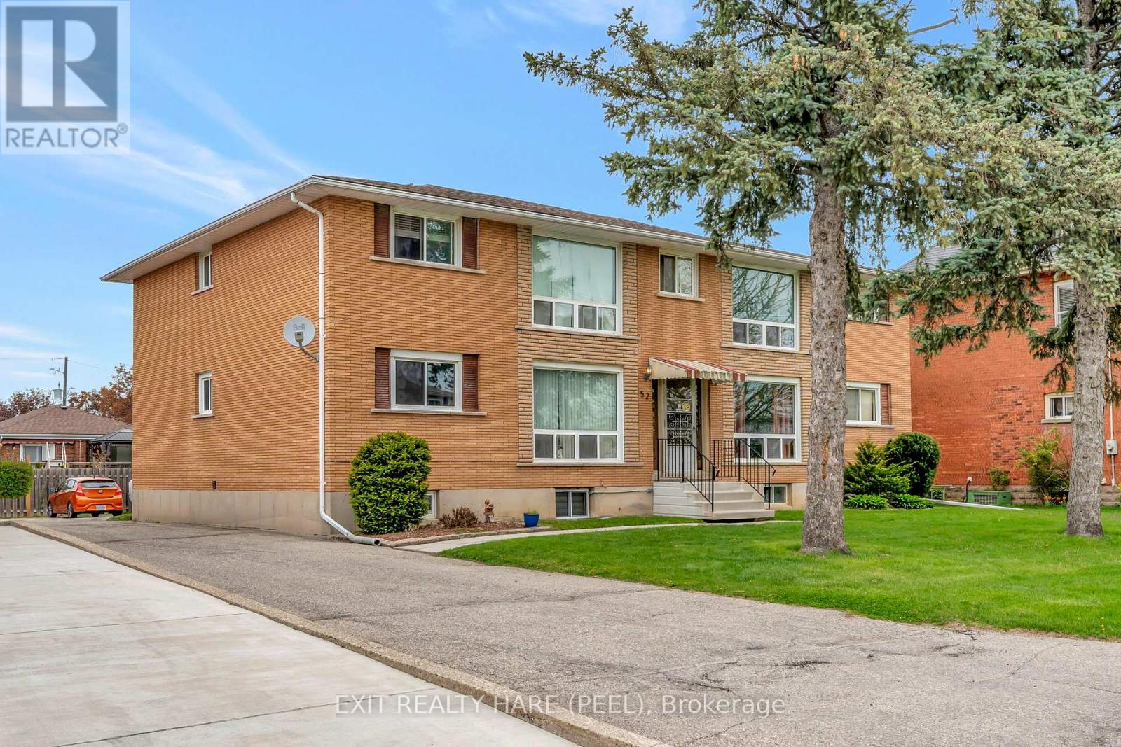 52 Hampton St, Brantford, ON N3S 4K8