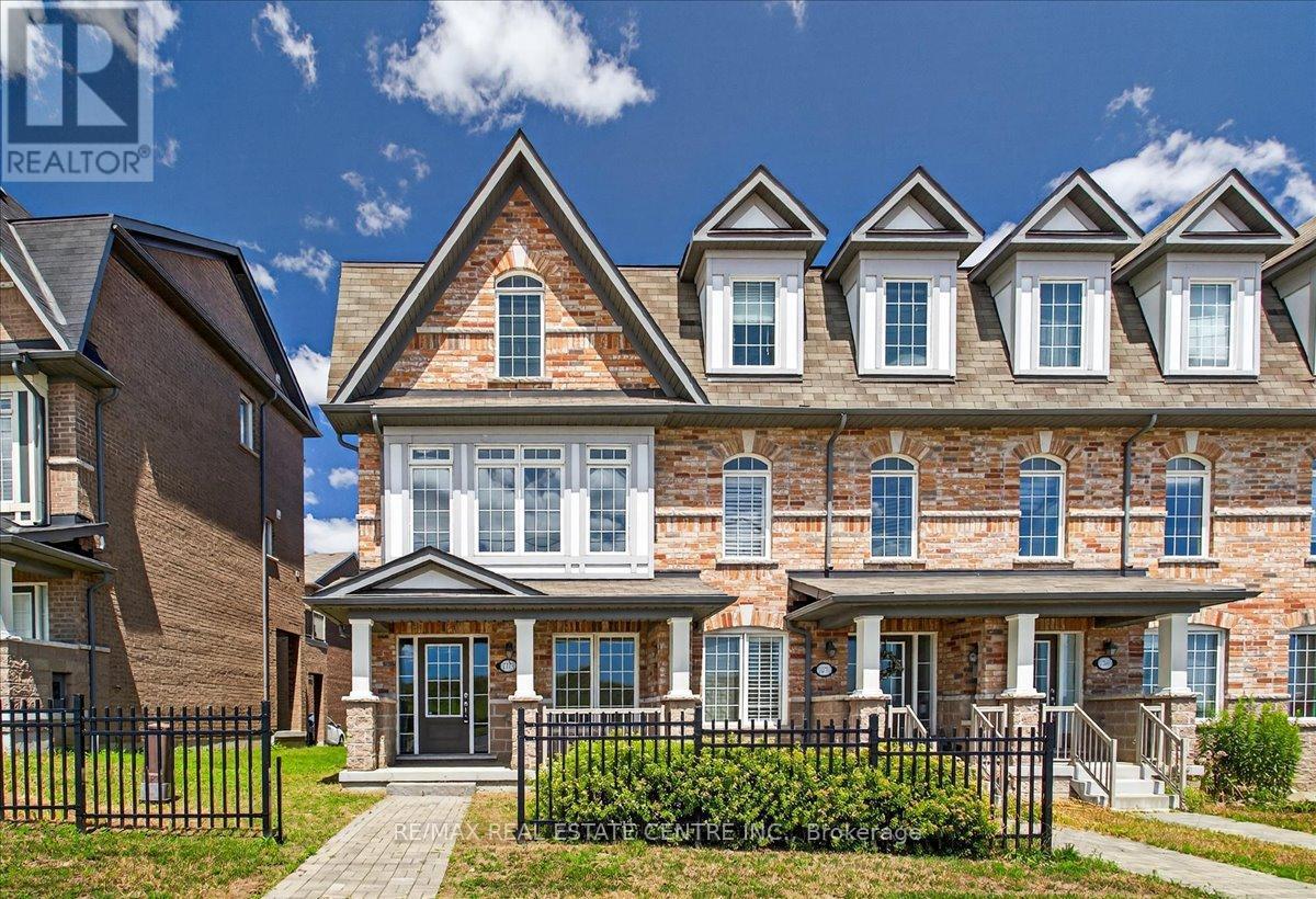 1373 Salem Rd N, Ajax, ON L1T 4V4