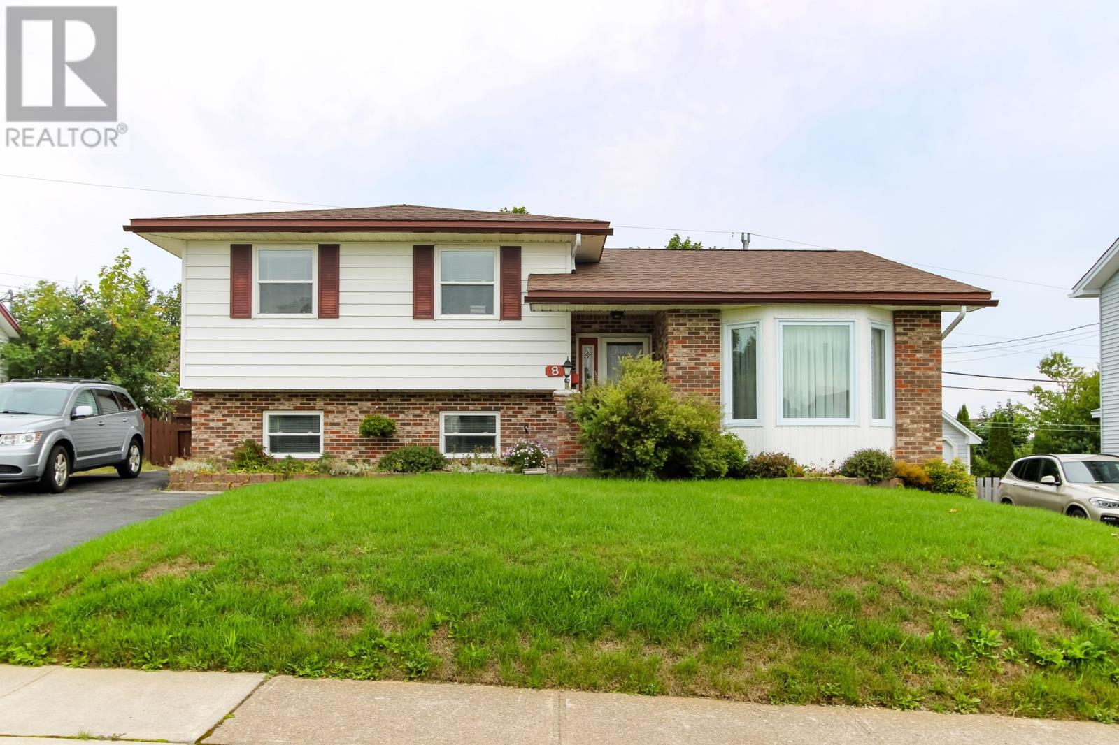 8 Burton St, St. John's, NL A1E 5G2