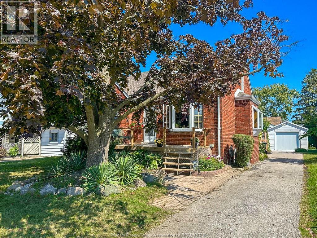 2348 Bernard, Windsor, ON N8W 4R8