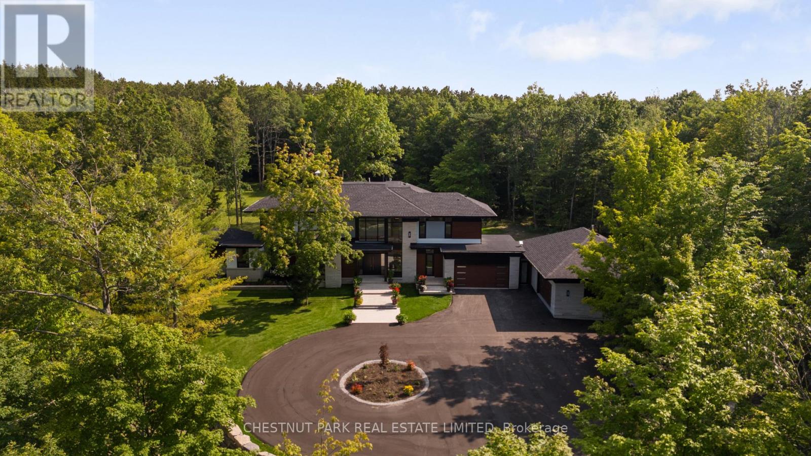 547 Old Stouffville Rd, Uxbridge, ON L9P 1R4