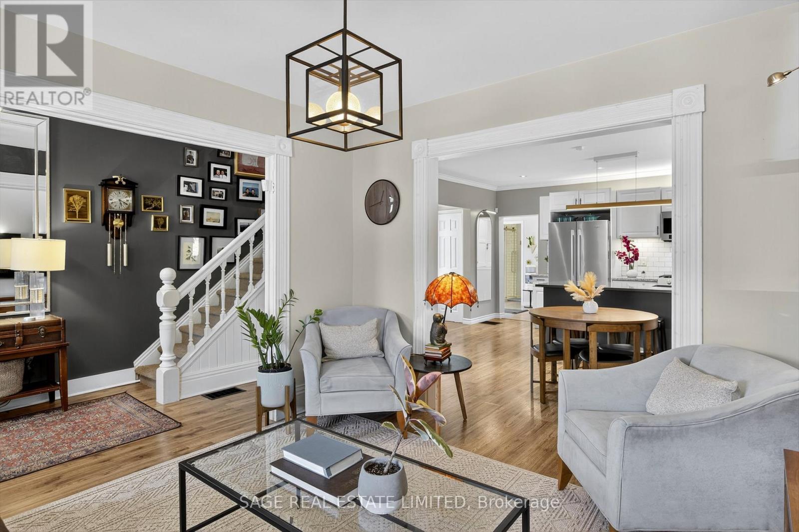 72 Victoria Ave Ward 5 Ave, Peterborough, ON K9H 4W1
