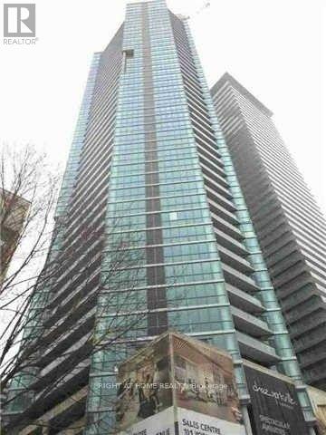 5011 45 Charles St E, Toronto, ON M4Y 0B8