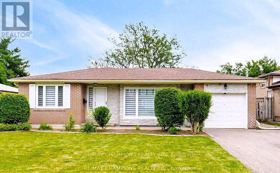53 Beechwood Cres, Brampton, ON L6T 1X9