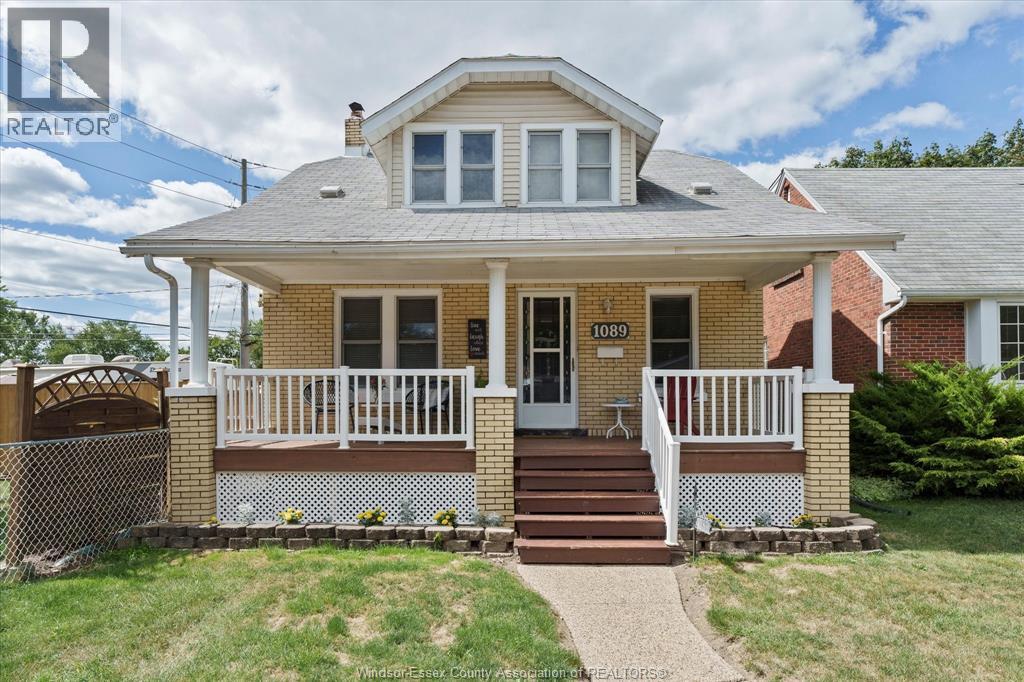 1089 Prado Pl, Windsor, ON N8S 2R6