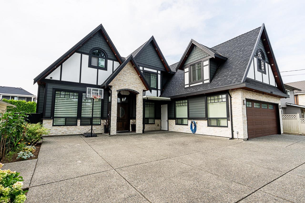 134 Street Unit 8917 #b, Surrey, BC V3V 5T5