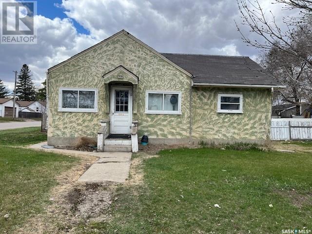 201 R Ave N, Saskatoon, SK S7L 2Y6