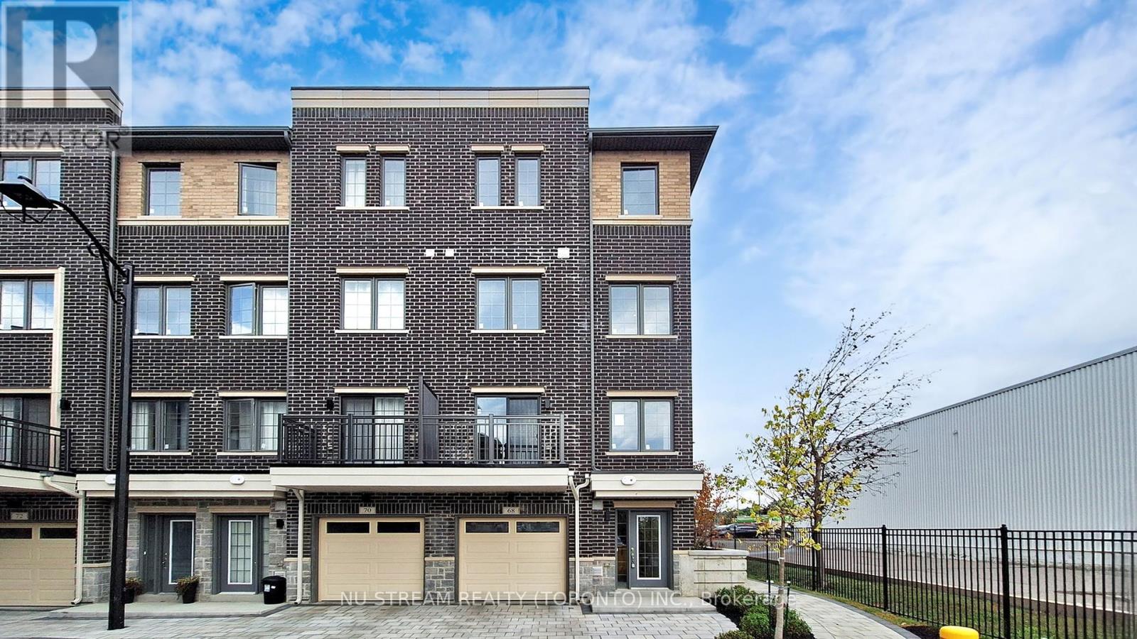 68 Clippers Cres, Whitchurch-Stouffville, ON L4A 2S9