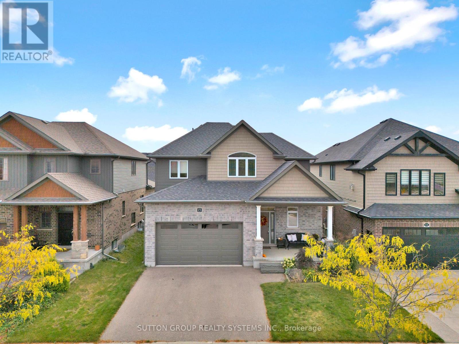 15 Woodberry Cres, Woolwich, ON N3B 0C5