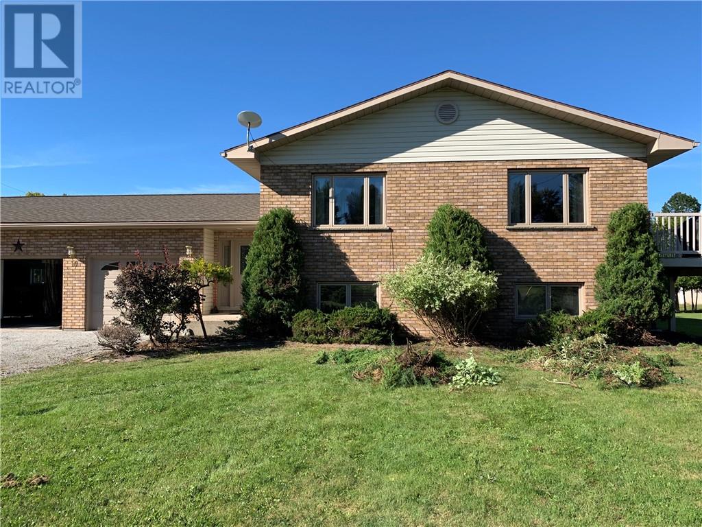 10 Vanhorn St, Gore Bay, ON P0P 1H0