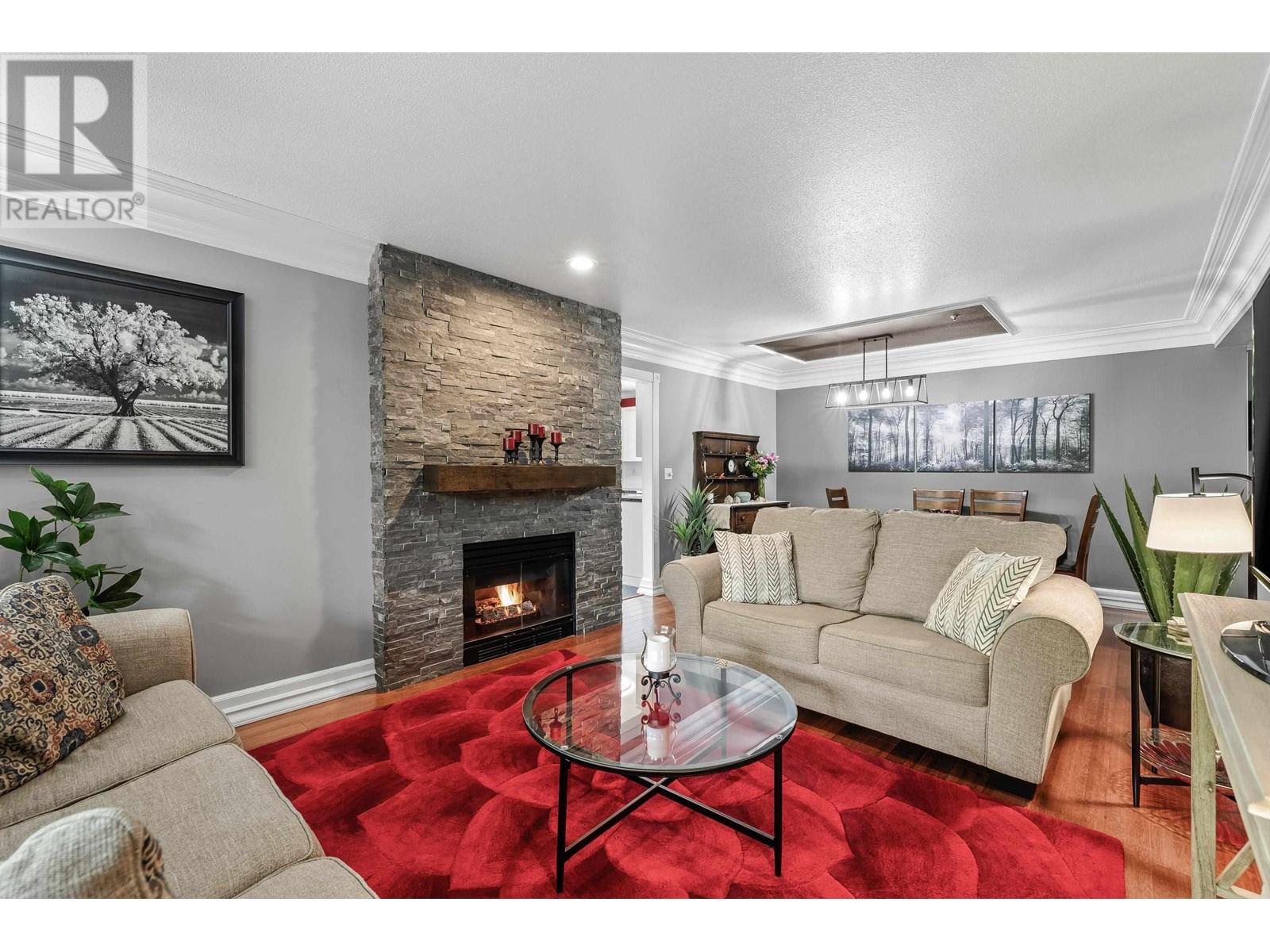 19121 Ford Road Unit 106, Pitt Meadows, BC V3Y 2N2