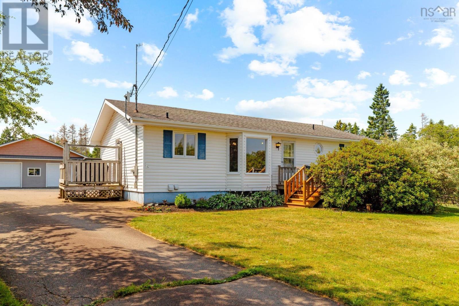 950 Highway 6, Bayhead, NS B0K 1V0