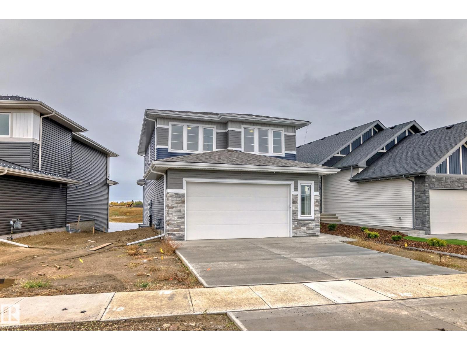 92 Av Unit 10226 #a, Morinville, AB T8R 2R4