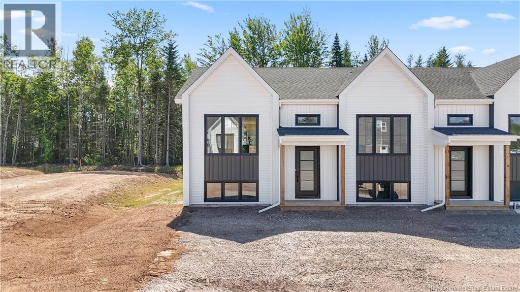 74 Beau Domaine St, Dieppe, NB E1A 9H5