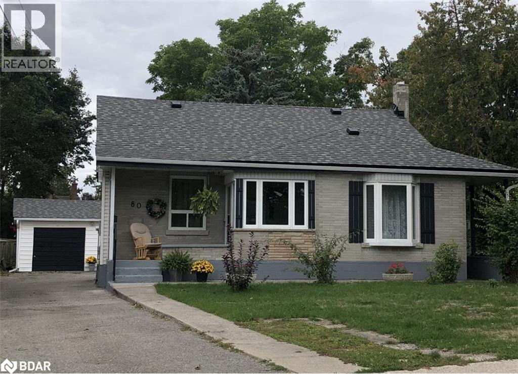 80 Parkside Dr, Barrie, ON L4N 1X1