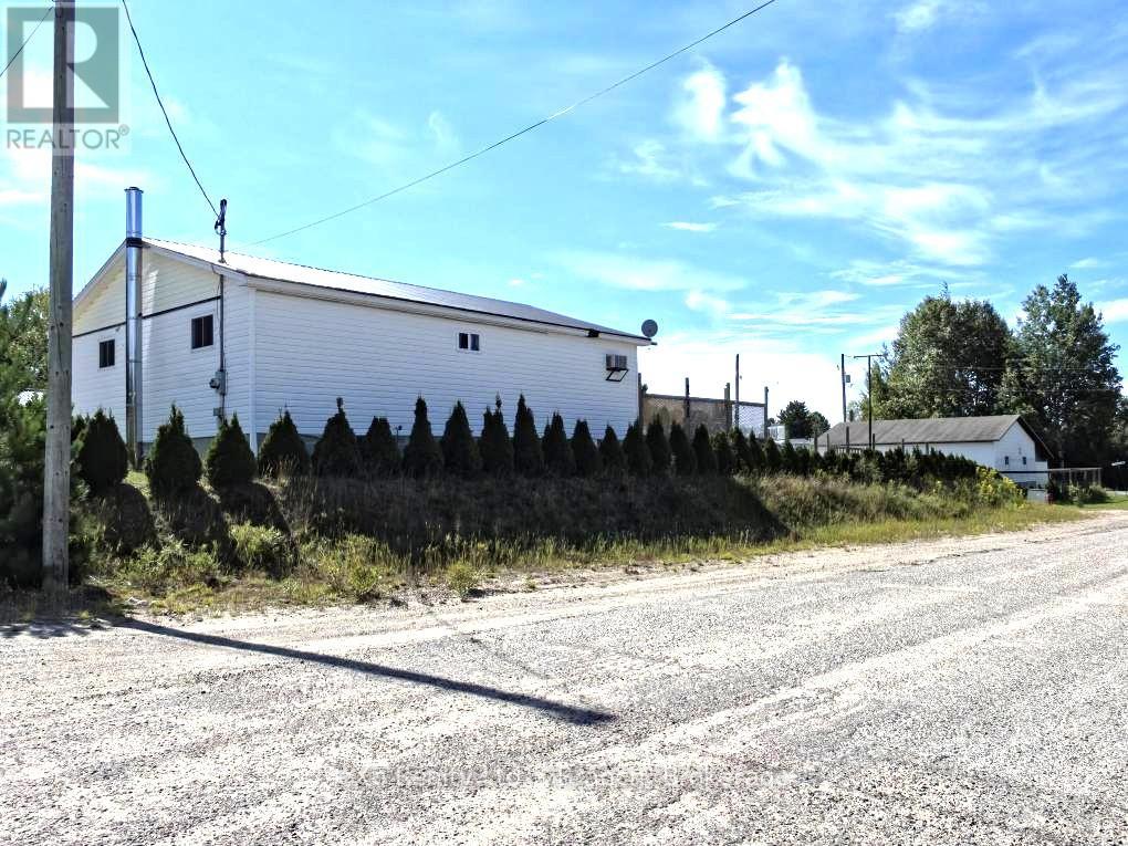 141 Arthur St, Sudbury Remote Area West, ON P0M 1C0