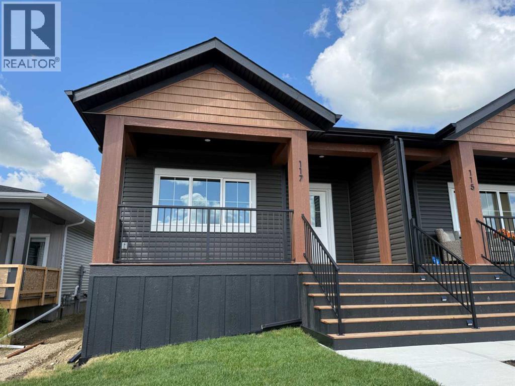 117 Gray Close, Sylvan Lake, AB T4S 0W4