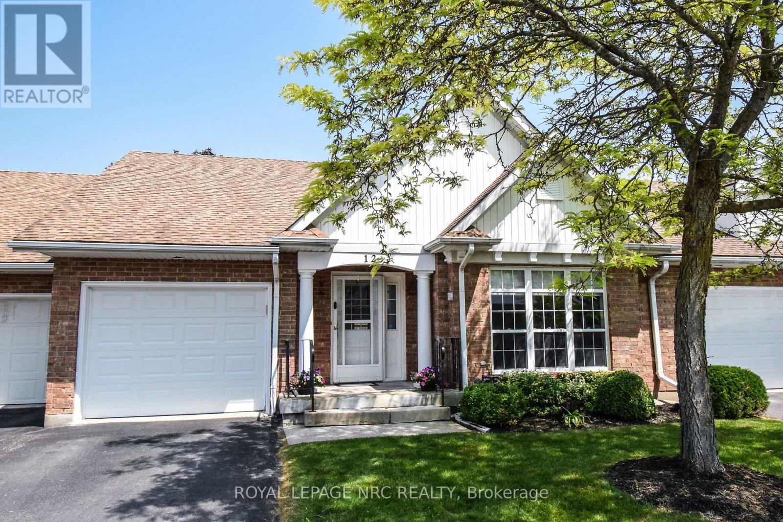 12 2684 Mewburn Rd, Niagara Falls, ON L2J 4A1