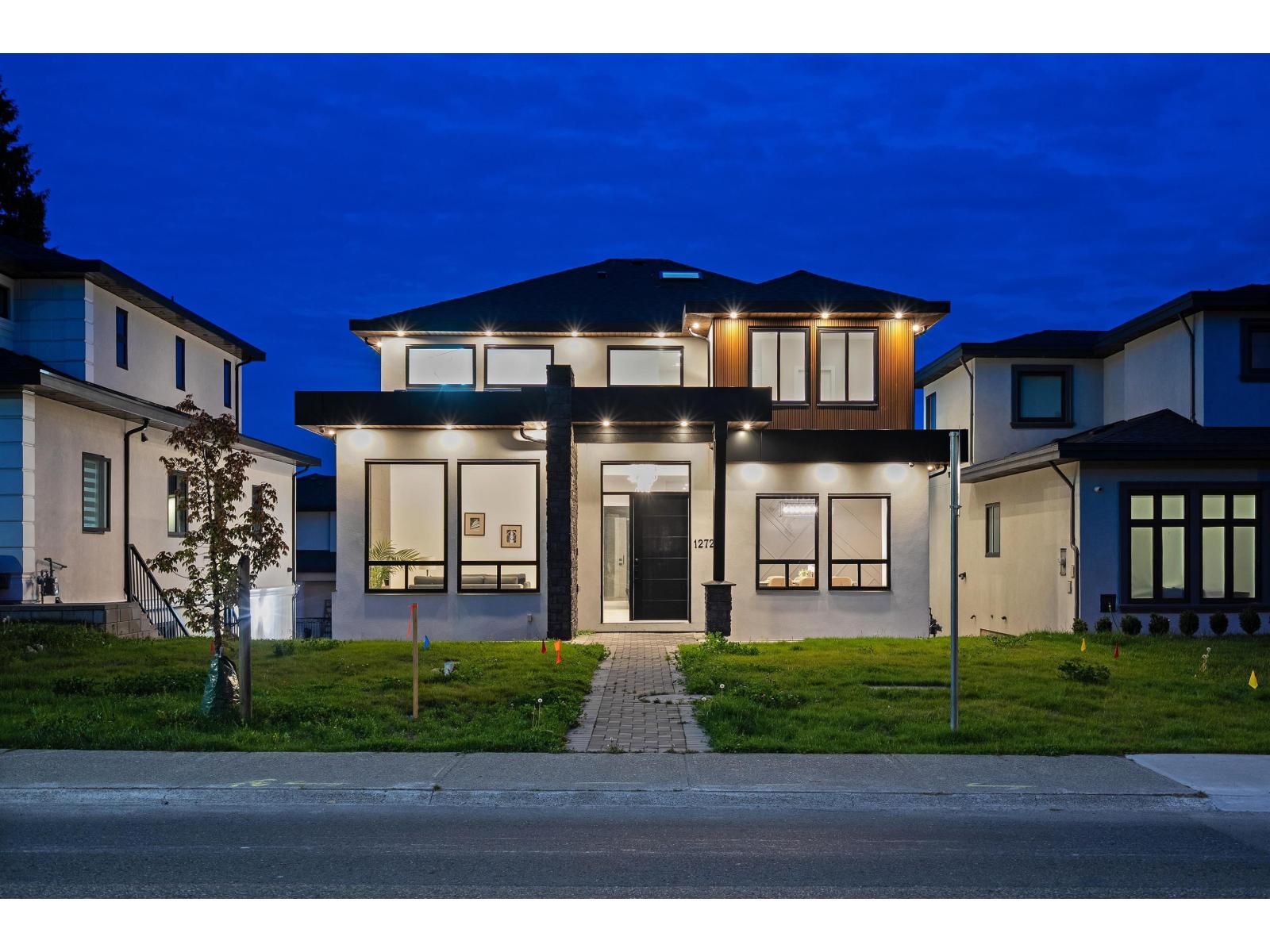 160 Street Unit 1272, Surrey, BC V4A 7T7