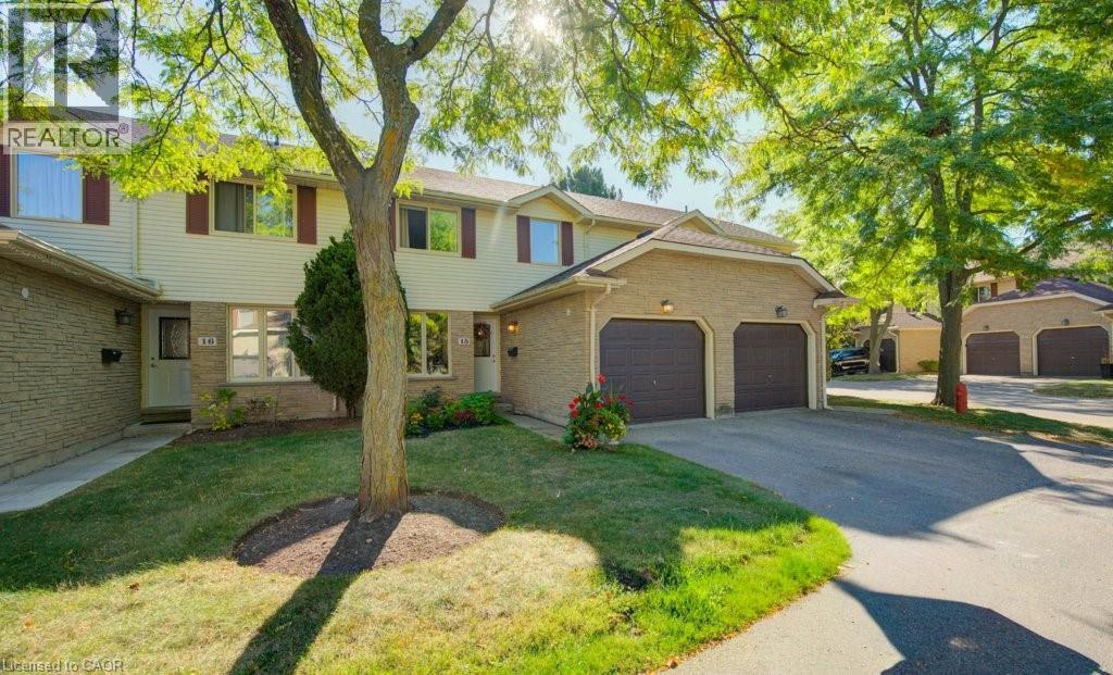 476 Kingscourt Drive Unit 15, Waterloo, ON N2K 3R3