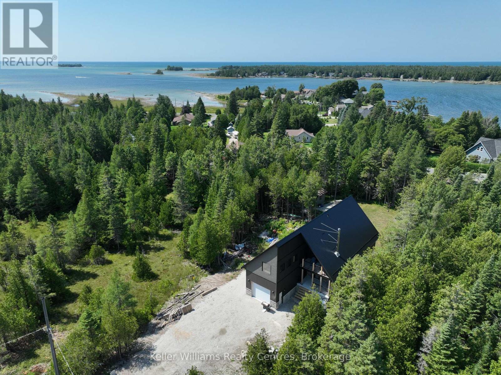 64 Baywatch Dr, Northern Bruce Peninsula, ON N0H 2T0