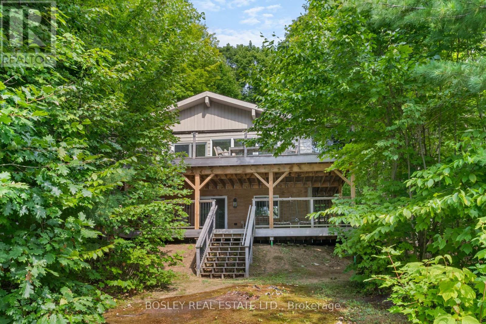 152 Farlain Lake Road East, Tiny, ON L9M 0B5