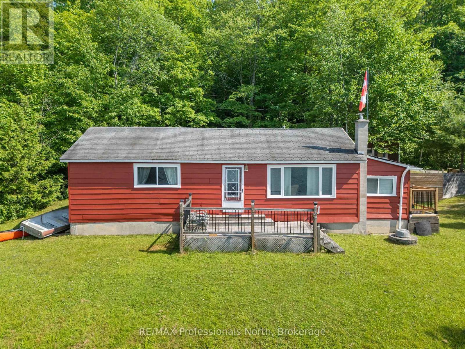 1020 Gordonier Lake Rd, Bracebridge, ON P1L 1X3
