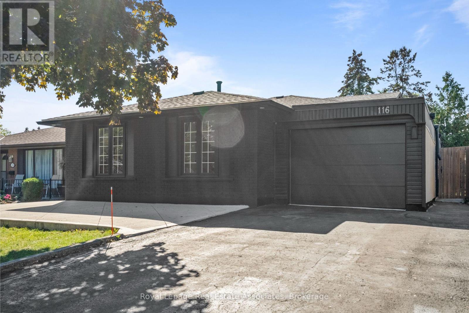 116 Boston Cres, Hamilton, ON L8T 4N2