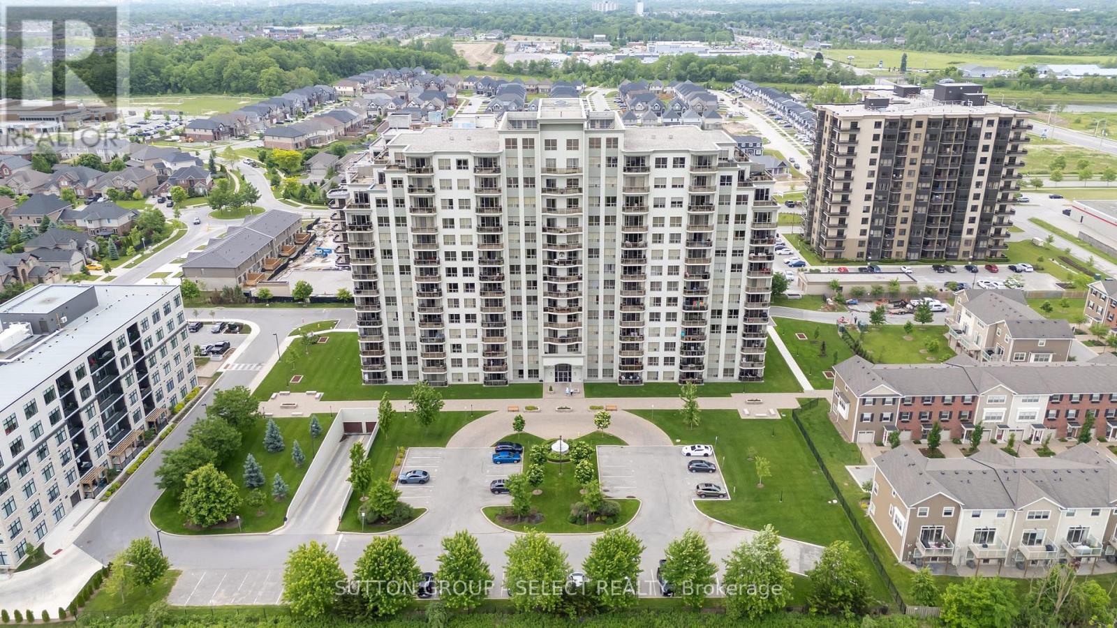 303 1030 Coronation Dr, London, ON N6G 0G5