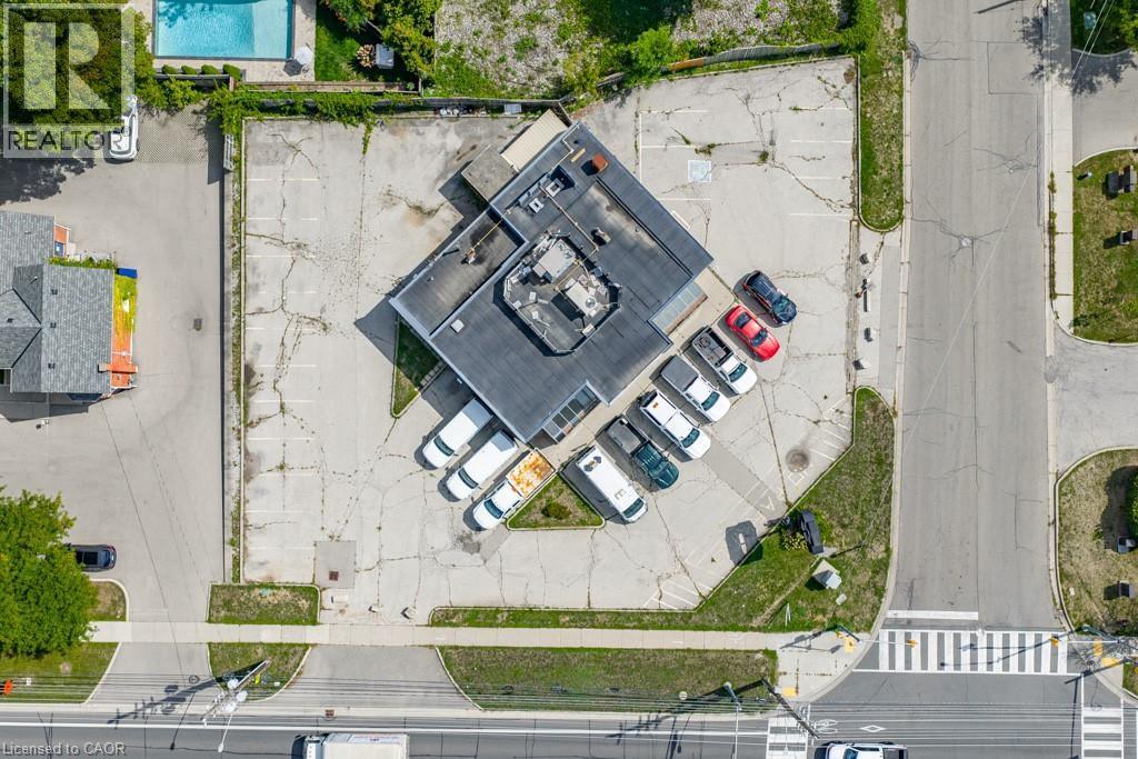 434 Plains Rd E, Burlington, ON L7T 2E1