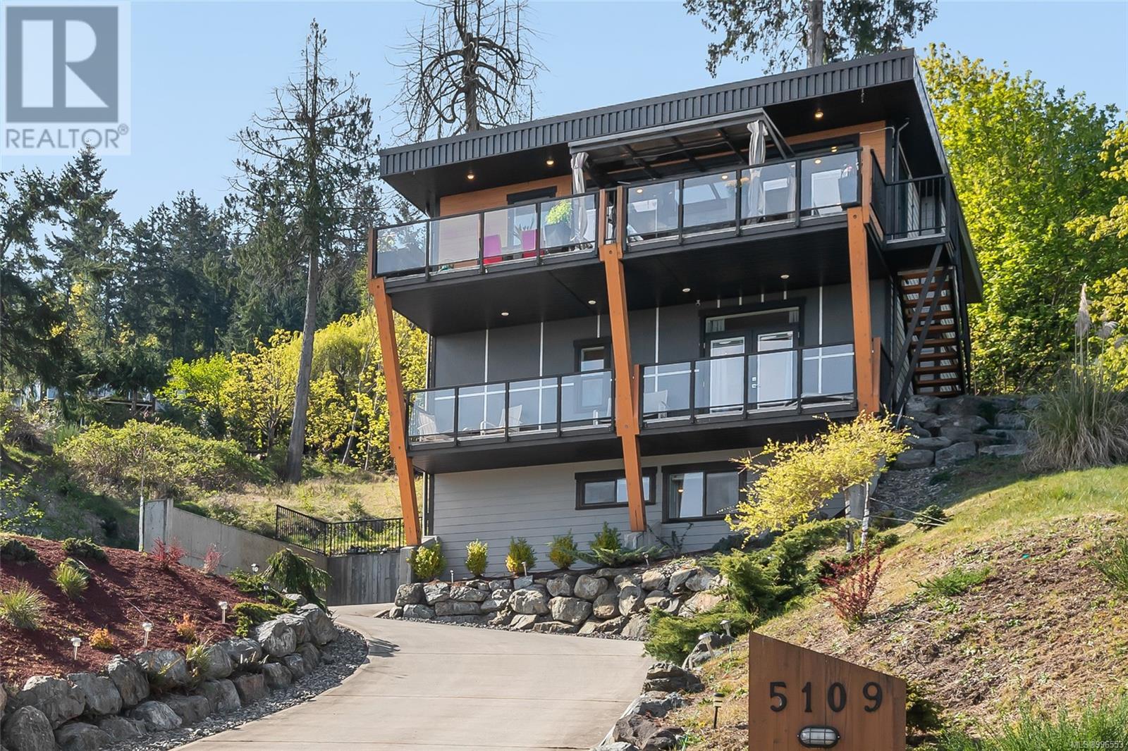 5109 Laguna Way, Nanaimo, BC V9T 5L6