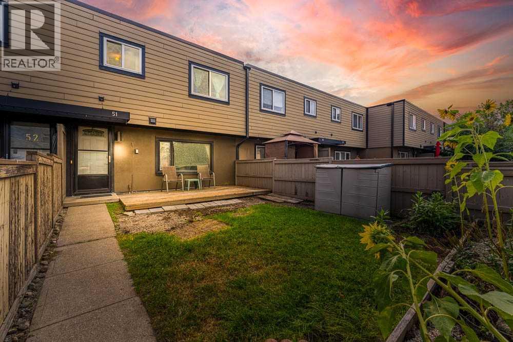 3809 45 Street Sw Unit 51, Calgary, AB T3E 3H4