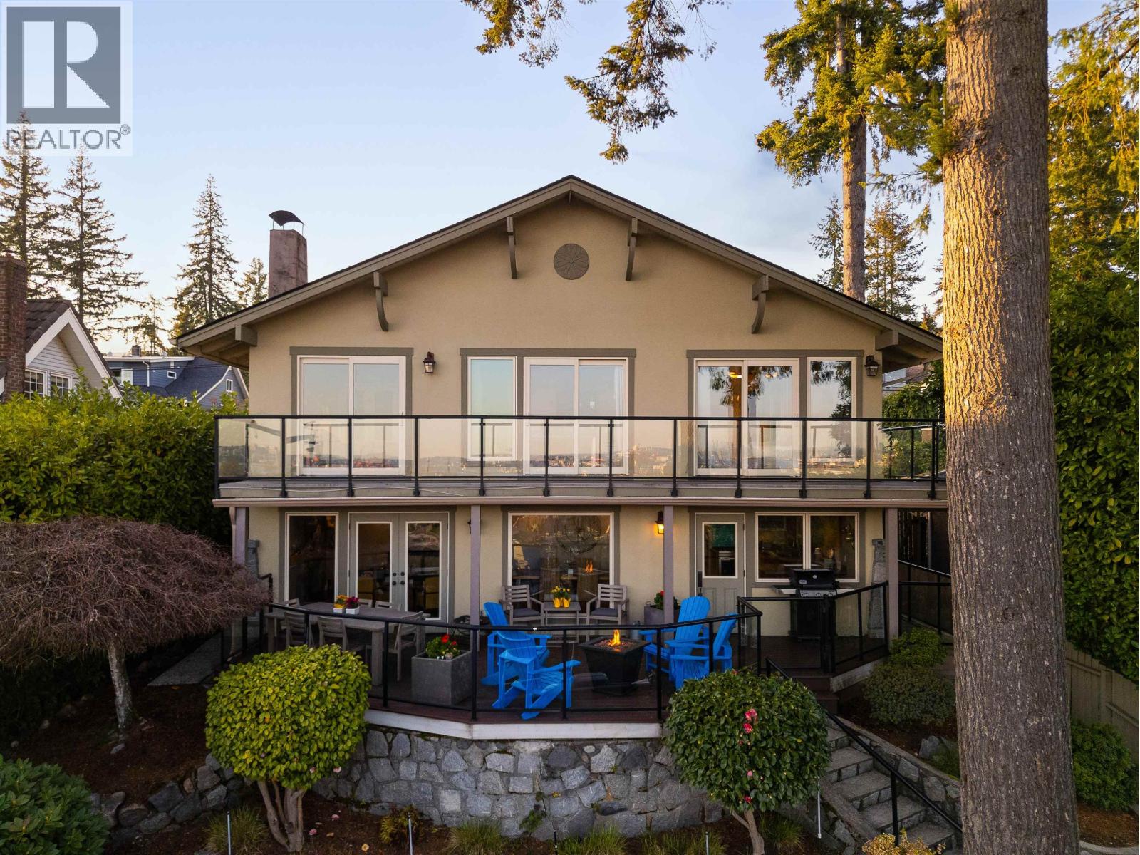 1144 W Keith Rd, North Vancouver, BC V7P 1Y7
