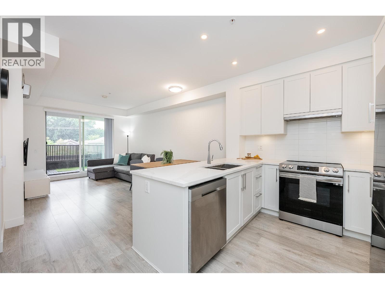 2160 Grant Avenue Unit 214, Port Coquitlam, BC V3B 0T3
