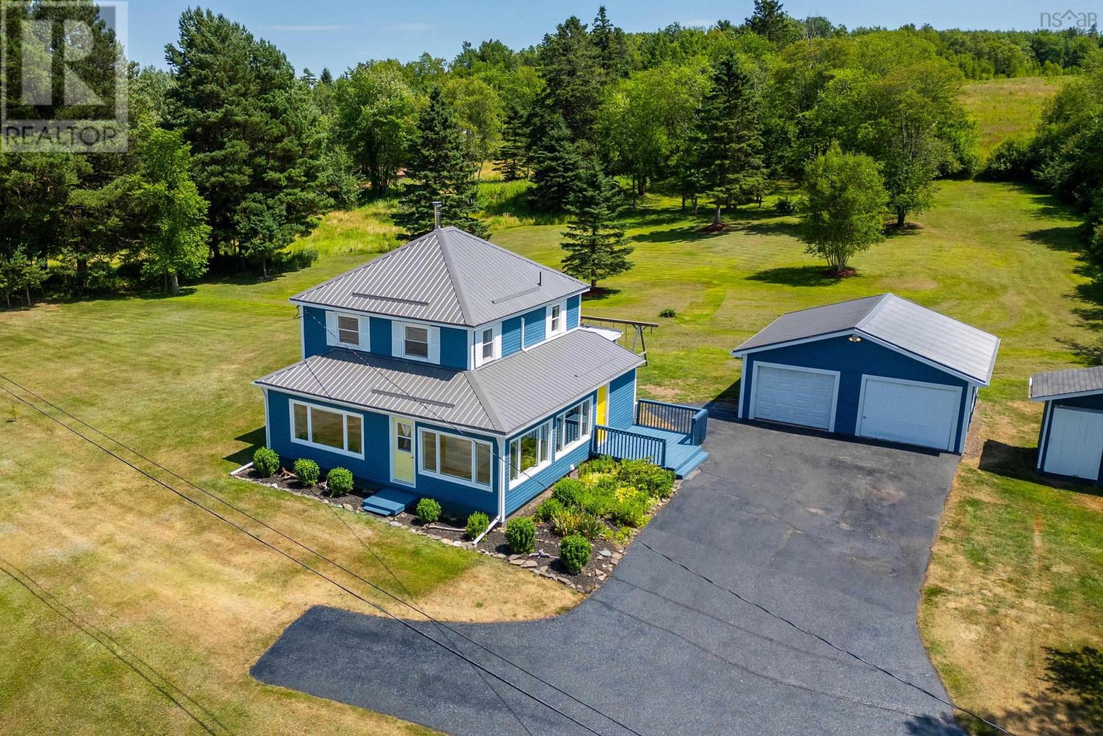 168 Highway 302, Southampton, NS B0M 1W0