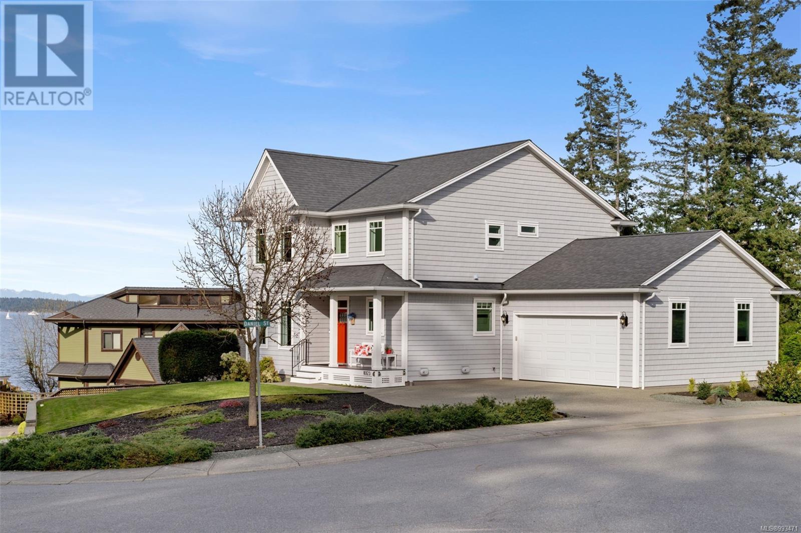 10123 Island View Close, North Cowichan, BC V0R 1K2