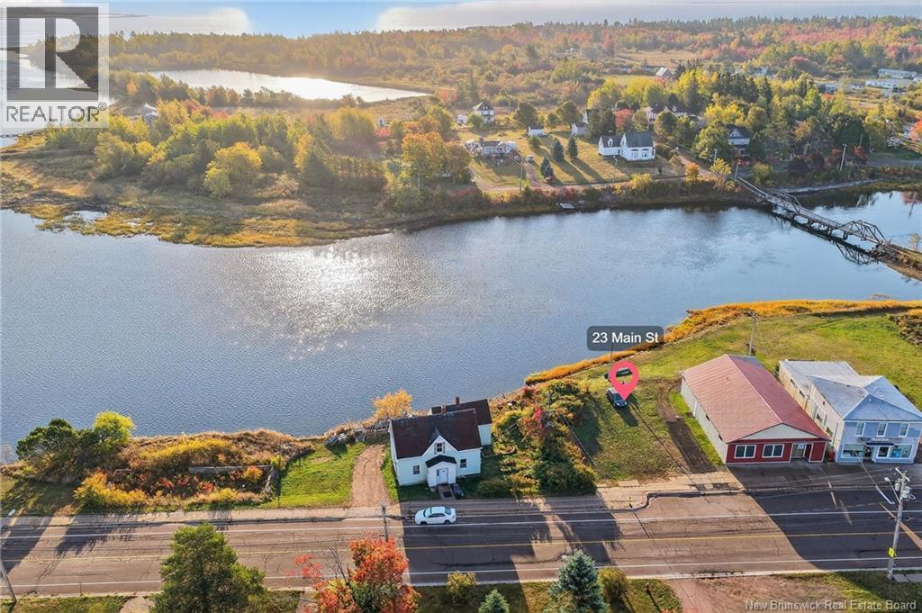 19-23 E Main St, Port Elgin, NB E4M 2X8