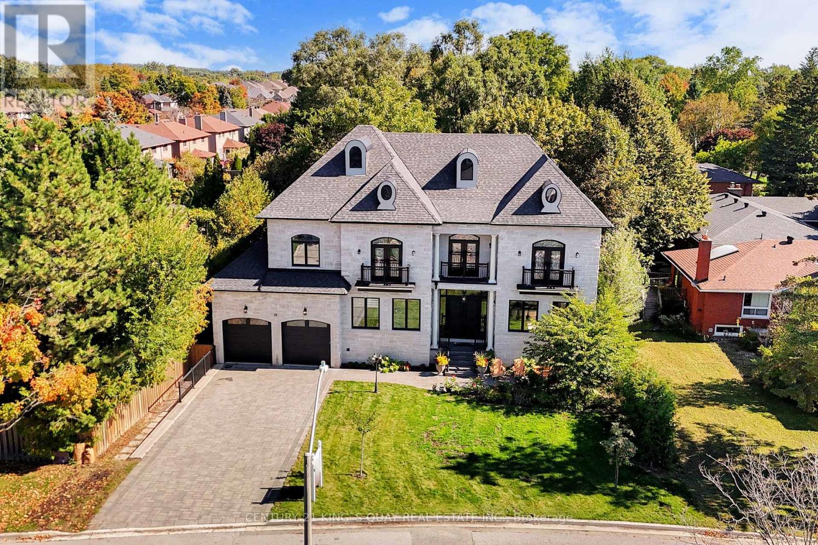 19 Blyth St, Richmond Hill, ON L4E 2Y2