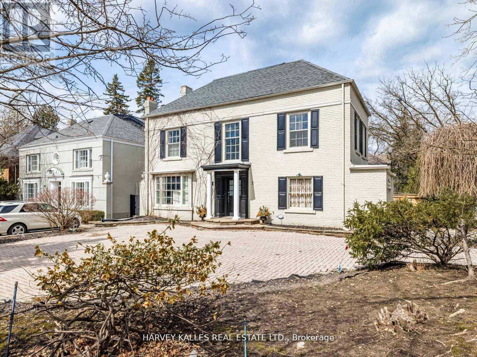 2 Silverwood Ave, Toronto, ON M5P 1W4