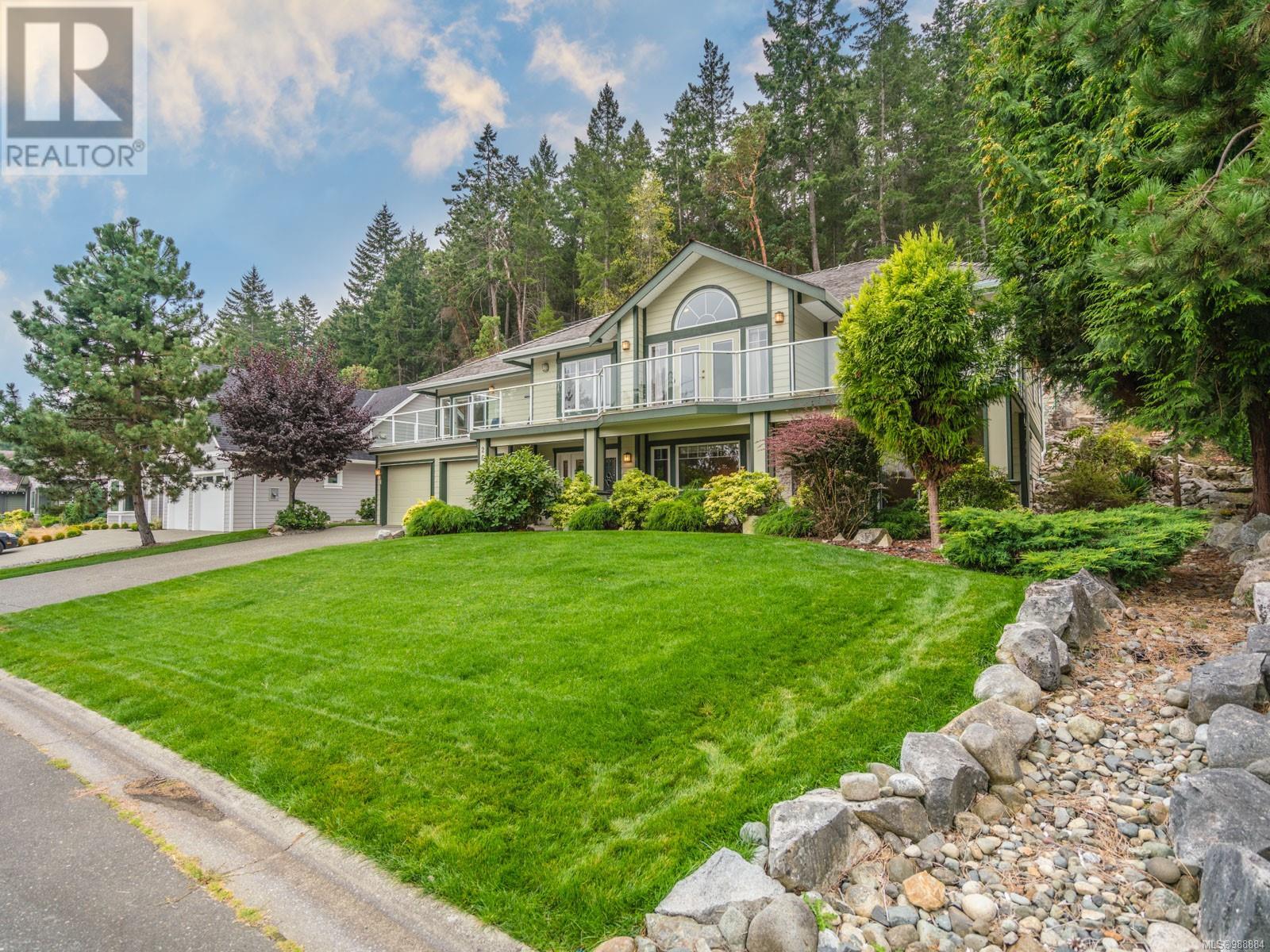2612 Andover Rd, Nanoose Bay, BC V9P 9K7