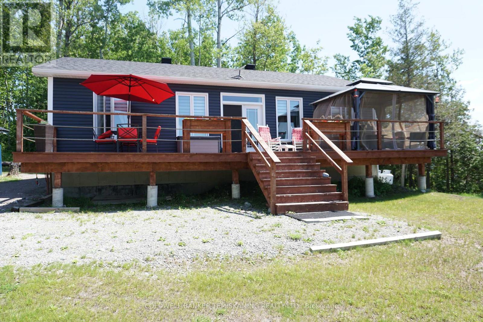 289804 Long Lake Rd, Englehart Central Timiskaming, ON P0J 1B0