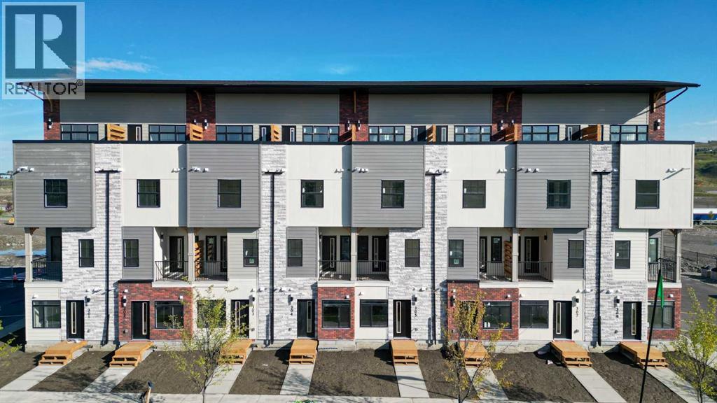156 Park Street Unit 313, Cochrane, AB T4C 2B8