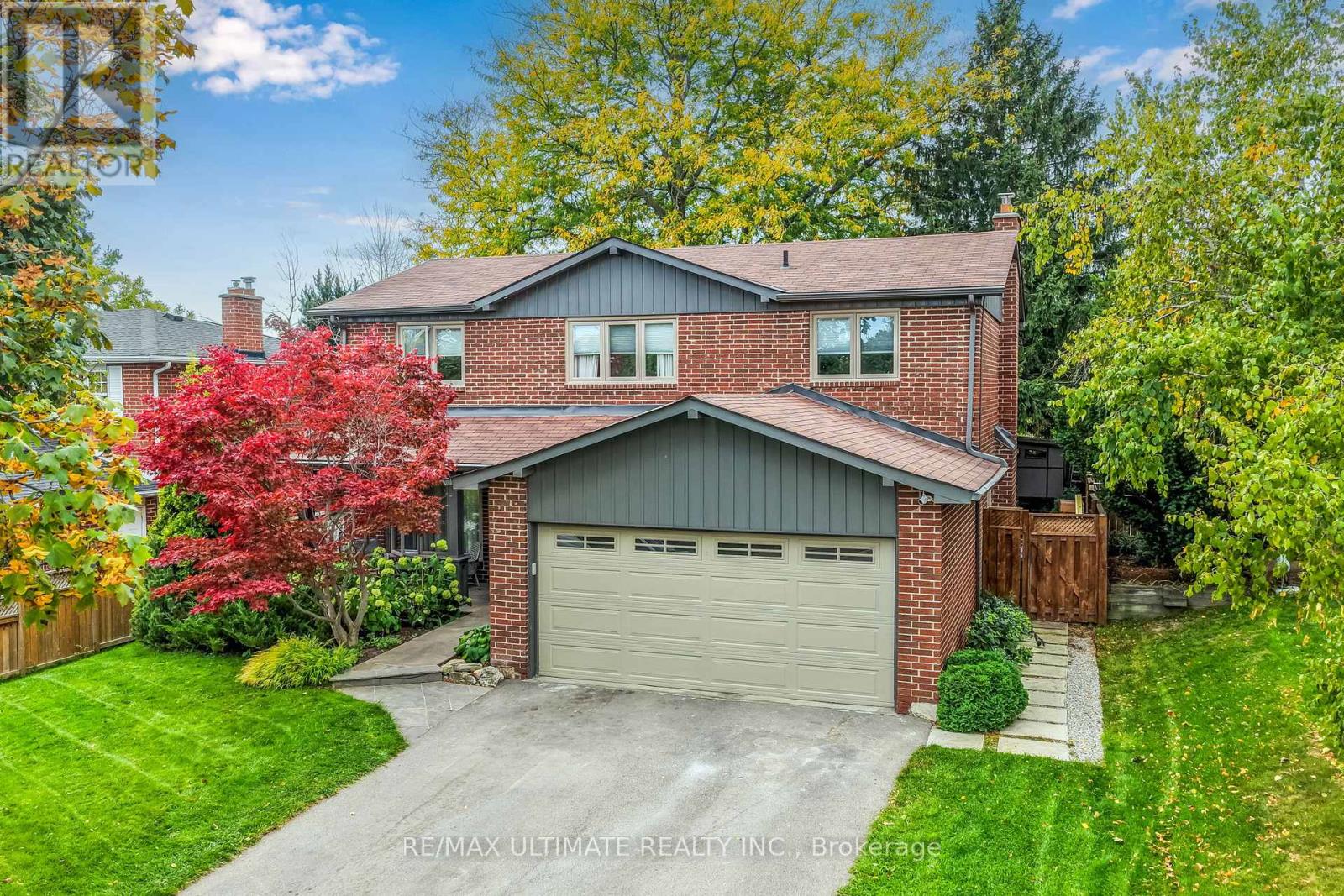 4157 Marblethorne Ct, Mississauga, ON L4W 2H9