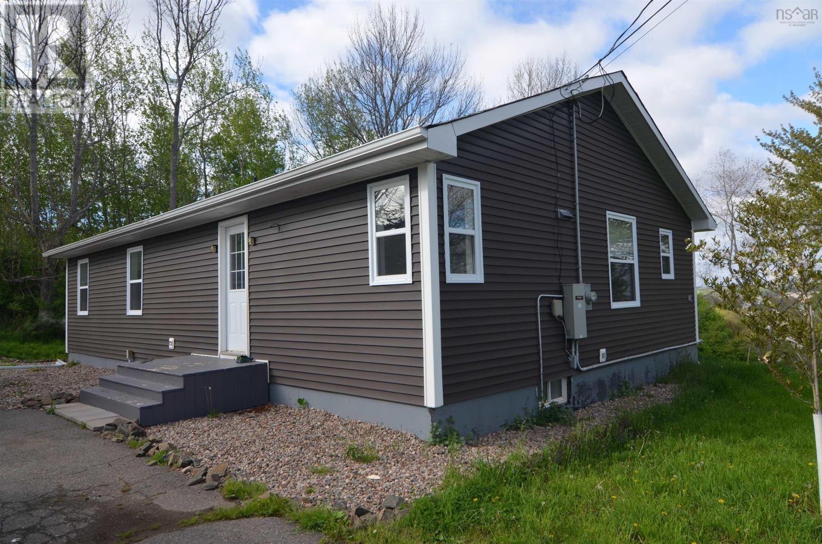 46 Holmes Hill Road #a, Hantsport, NS B0P 1P0