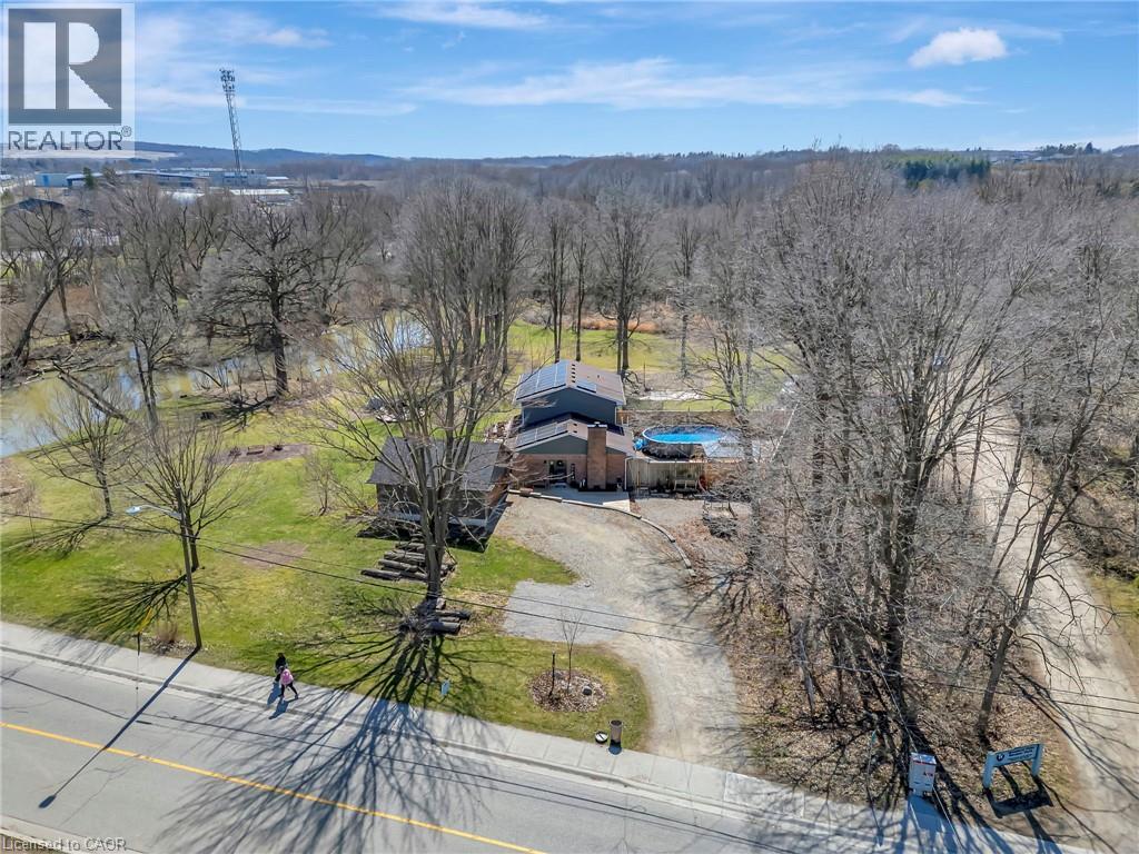 391 Tecumseh St, Woodstock, ON N4S 7W1
