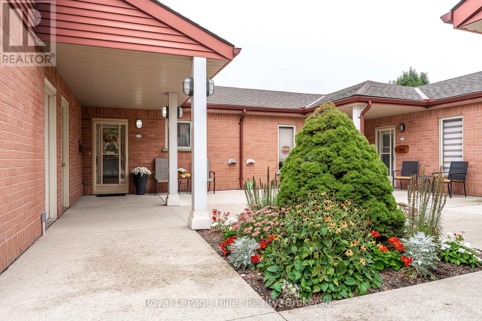 8 300 John St S, Stratford, ON N5A 7V5