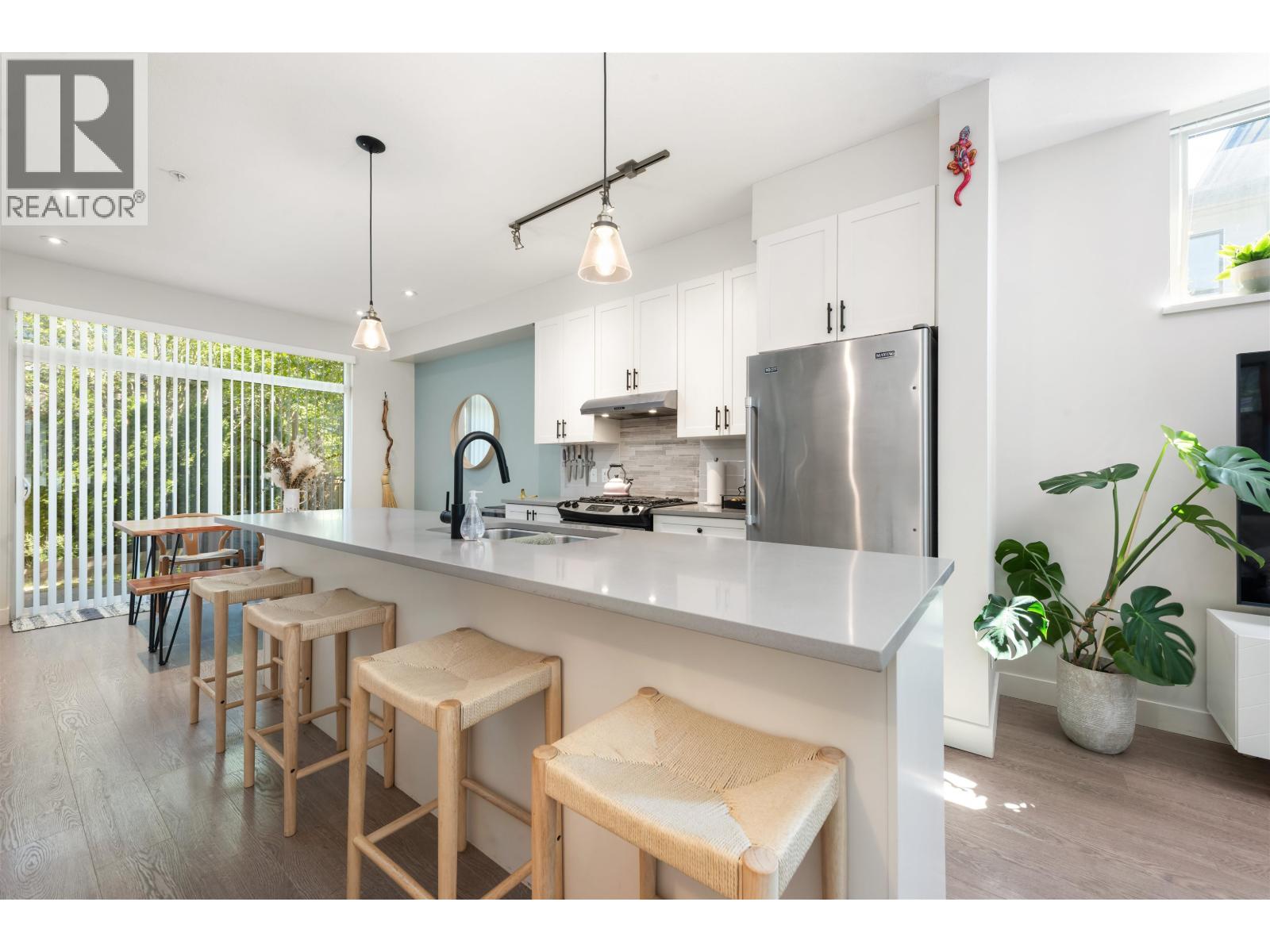 1229 Brandywine Dr, Squamish, BC V8B 0V4
