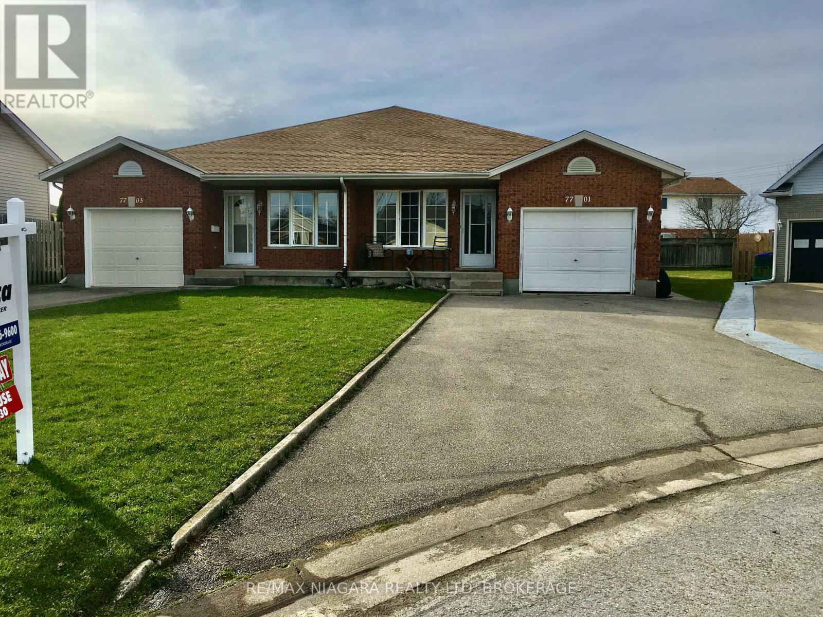 7701 Cortina Cres, Niagara Falls, ON L2H 3B4